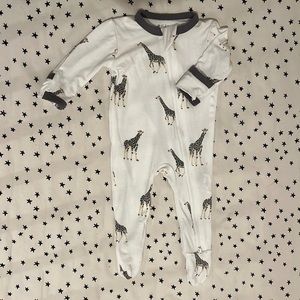 Gently Worn Kyte BABY Footie [NB - Giraffe]
